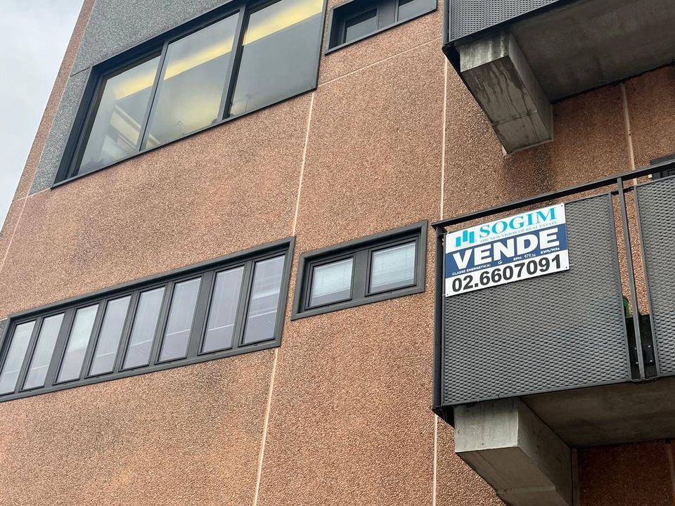 Erhvervsejendom i Corsico, Milan - foto 4