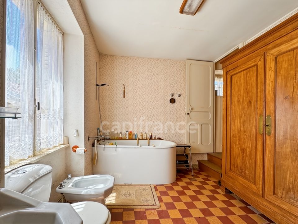 Landsbyhus i Chatillon-en-Bazois, Nievre - bilde 5