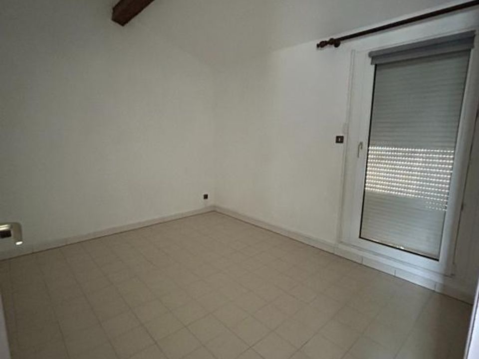Duplex in Avignon, Vaucluse - photo 2