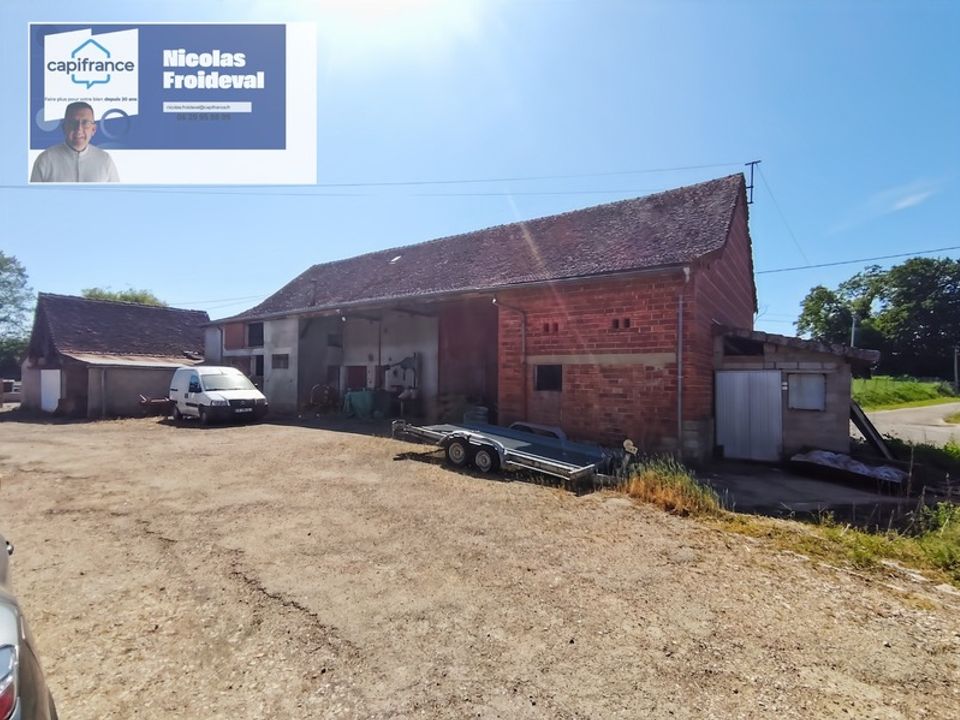 Farm hus i Savigny-en-Revermont, Saone-et-Loire - foto 1