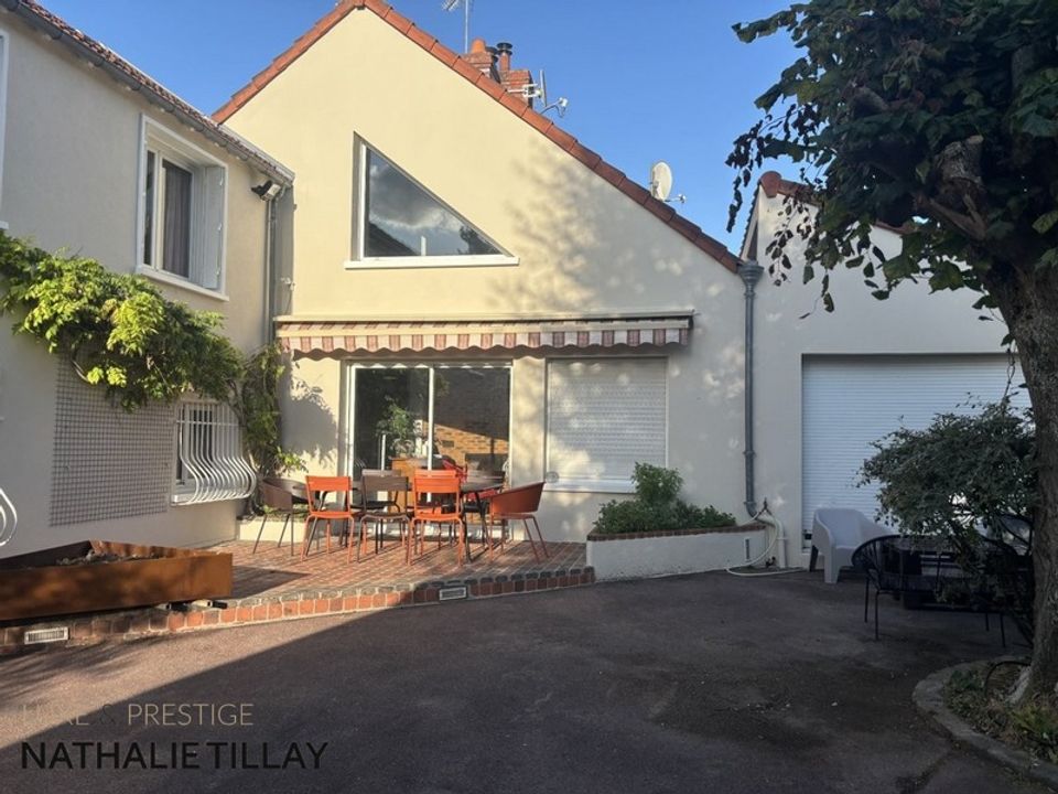 Villa a Fleury-les-Aubrais, Loiret - foto 3