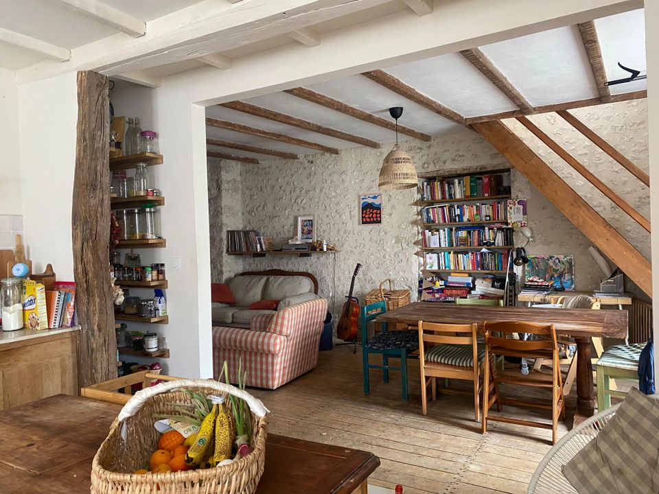 Landsbyhus i Salles-Lavalette, Charente - foto 2