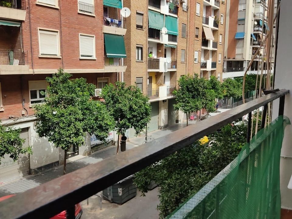 Lejlighed i Valencia, Valencia - foto 1