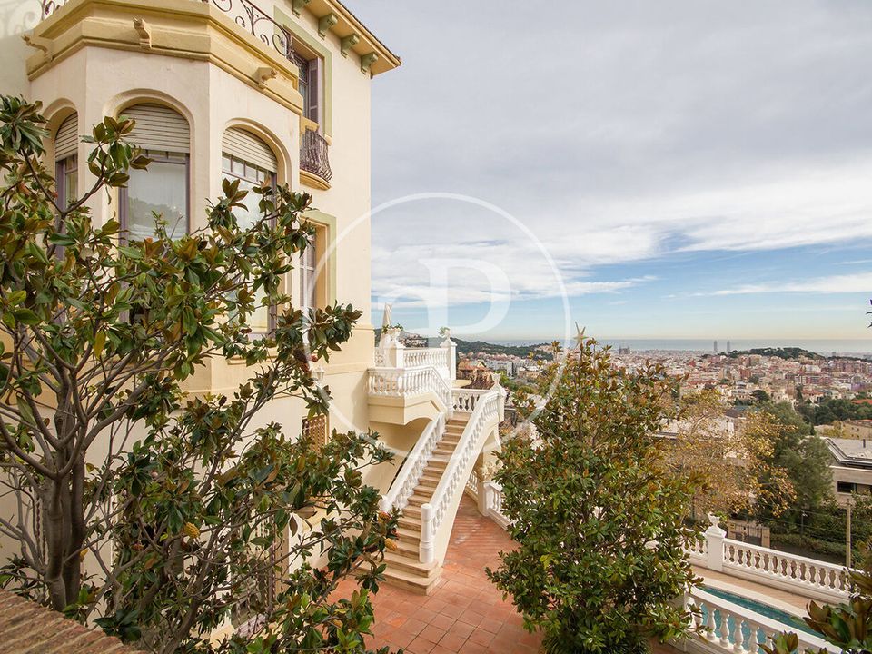 Villa - Barcelona, Barcelona - photo 2