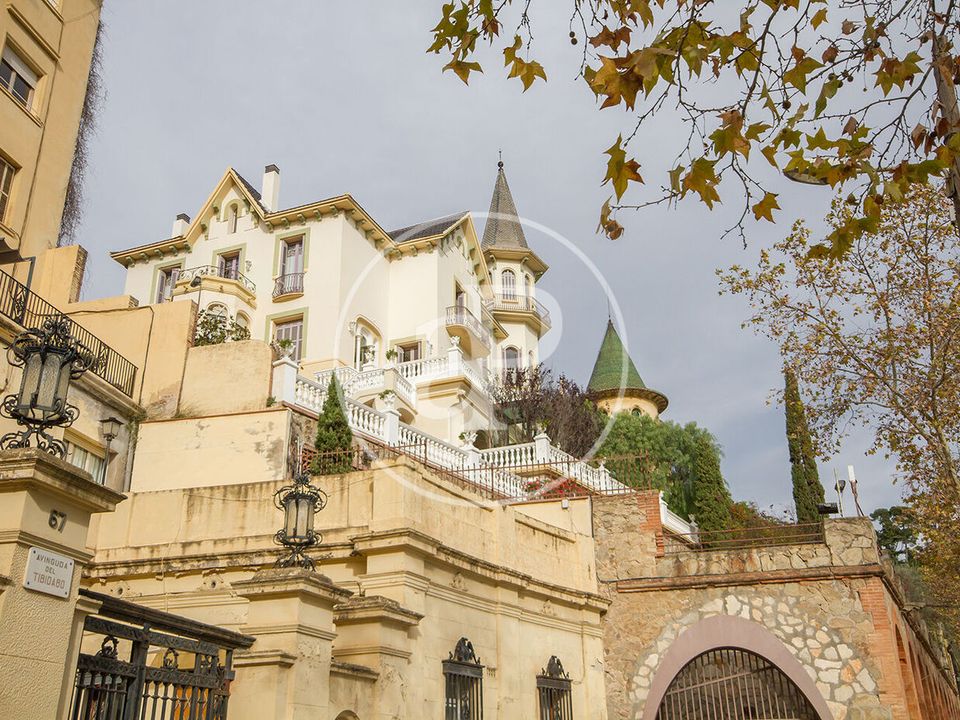 Villa - Barcelona, Barcelona - photo 4