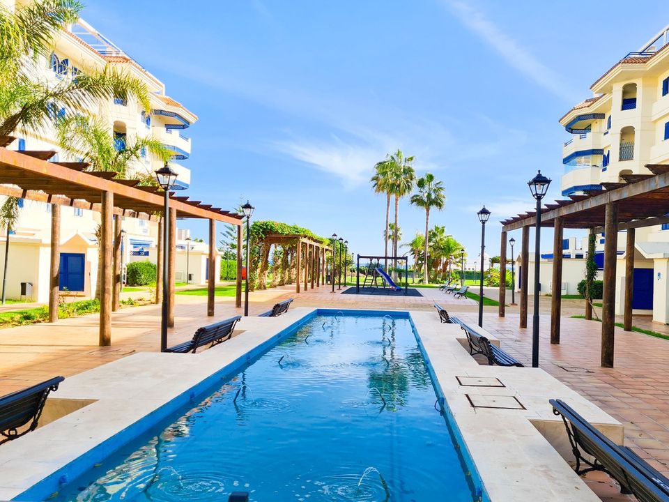 Villa i San Luis De Sabinillas, Malaga - foto 3
