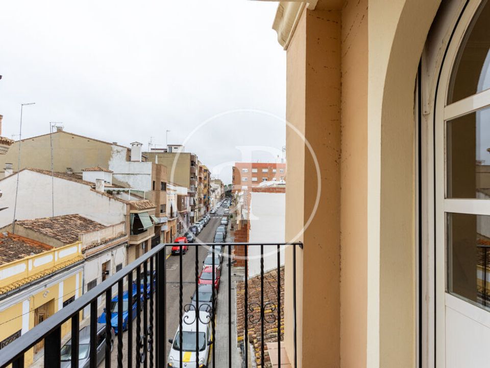 Duplex in Burjassot, Valencia - photo 3