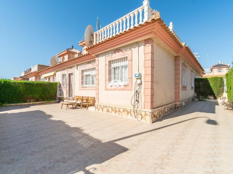 Byhus i Orihuela Costa, Alicante - foto 1