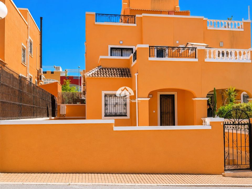 Villa i Orihuela Costa, Alicante - foto 2