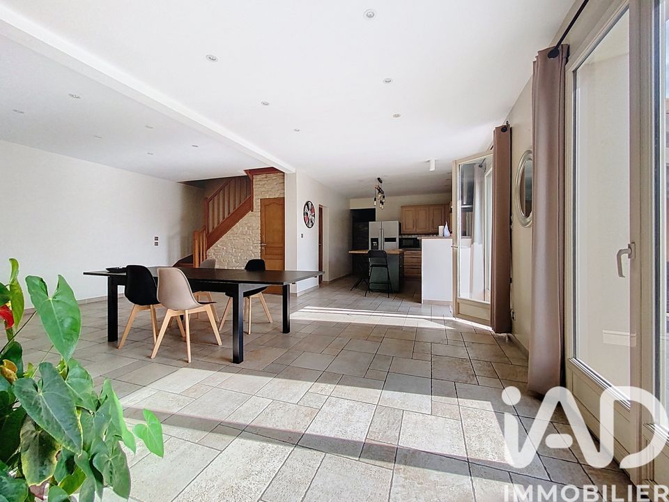 Villa i Charly, Rhone - foto 2
