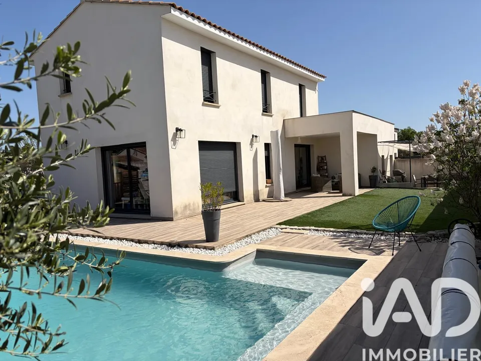 Villa i Châteauneuf-de-Gadagne, Vaucluse - foto 1