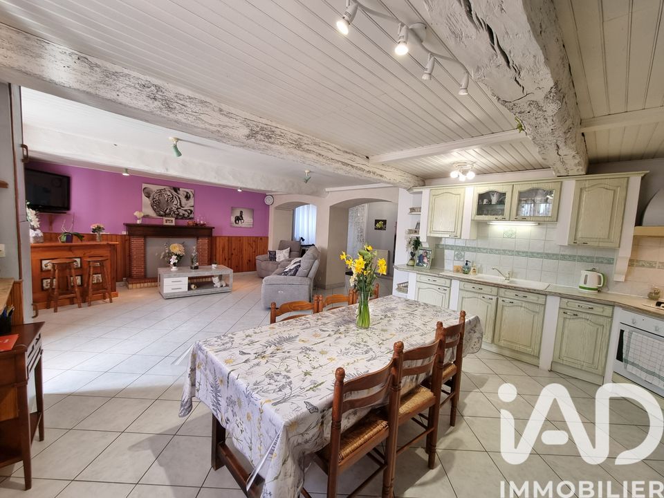 Casa de pueblo en Villefagnan, Charente - foto 4
