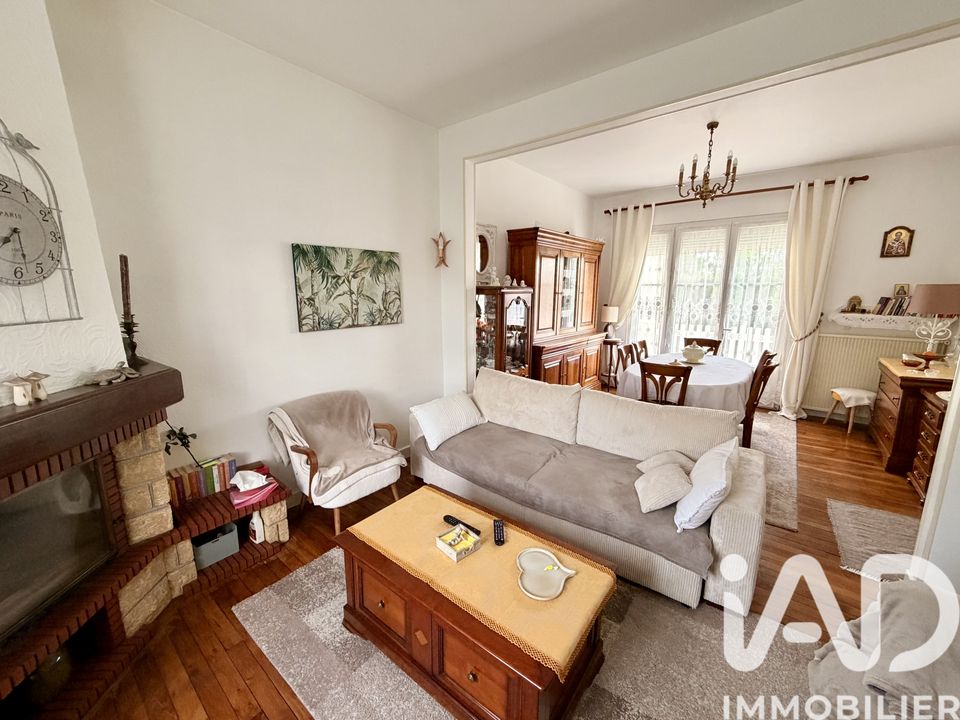 Casa de pueblo en Sens, Yonne - foto 3