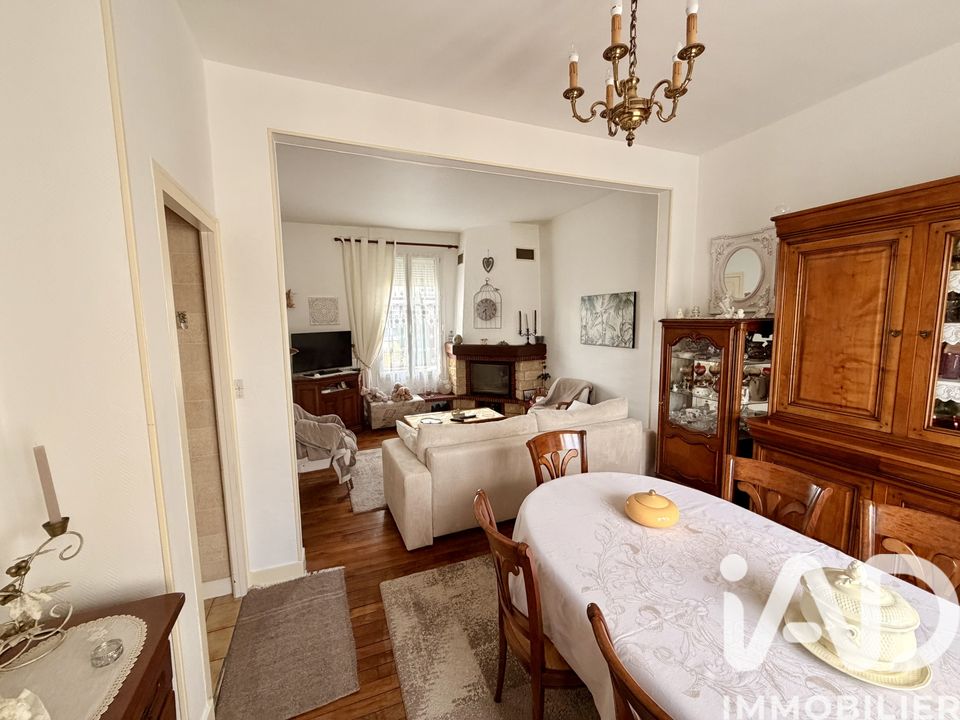 Casa de pueblo en Sens, Yonne - foto 4