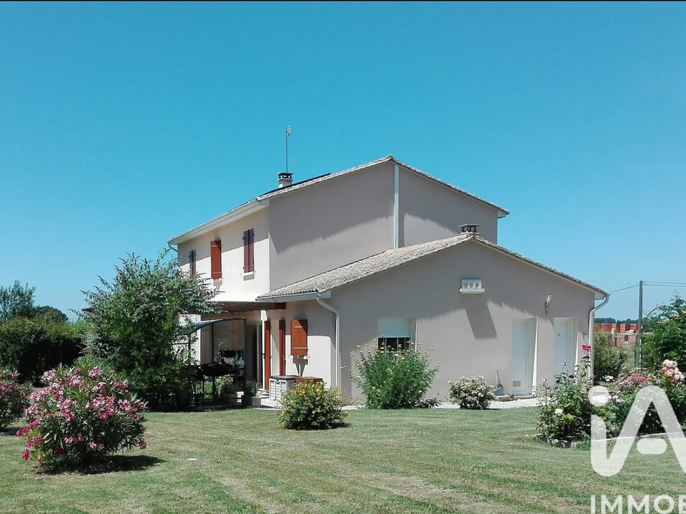 Villa a Polignac, Charente-Maritime - foto 1