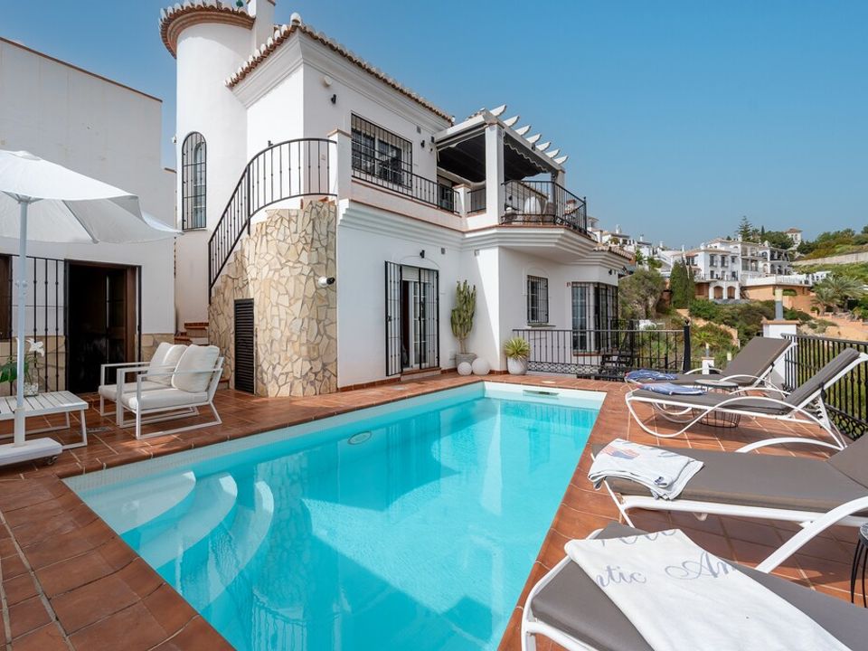Villa i Frigiliana, Malaga - foto 1