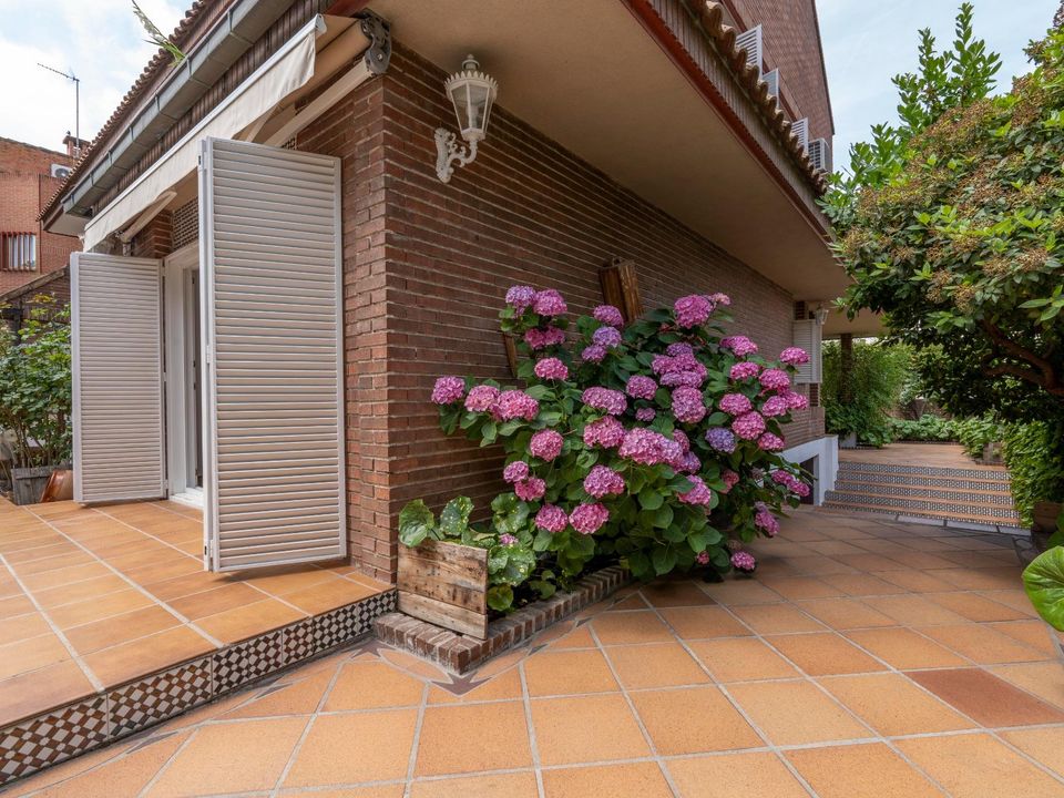 Rækkehus i Pozuelo De Alarcon, Madrid - foto 1