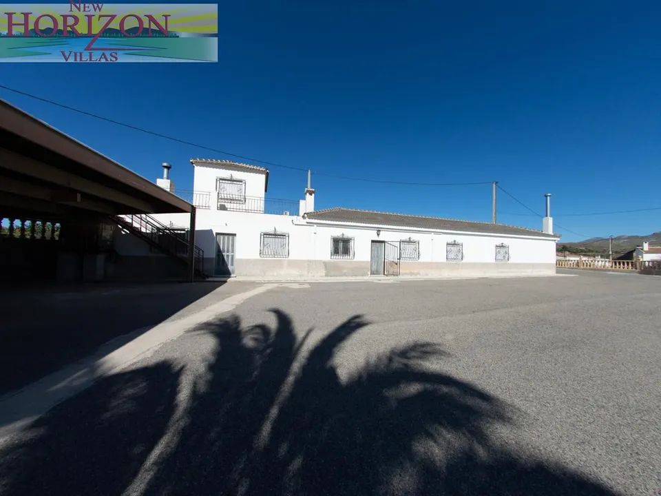 Villa in Taberno, Almeria - photo 2