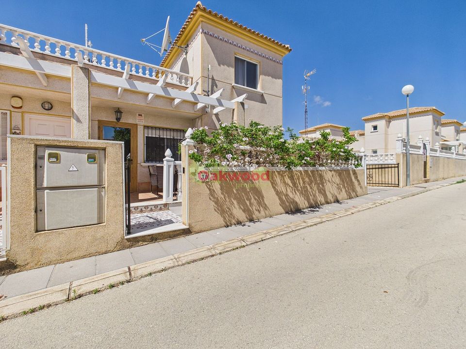 Rækkehus i Pinar De Campoverde, Alicante - foto 1