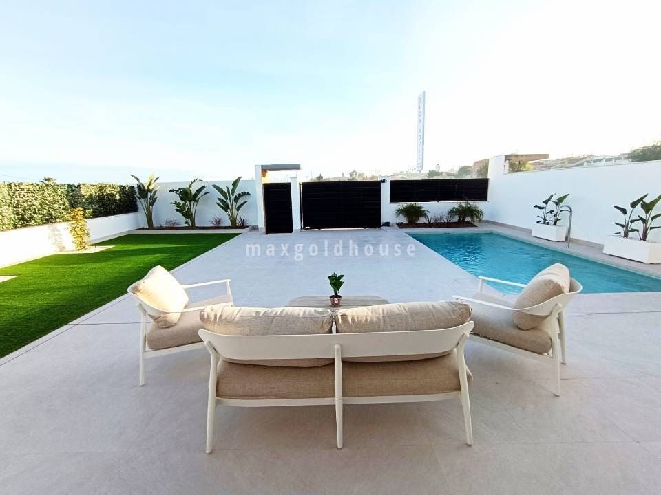 Villa i Benijofar, Alicante - foto 1