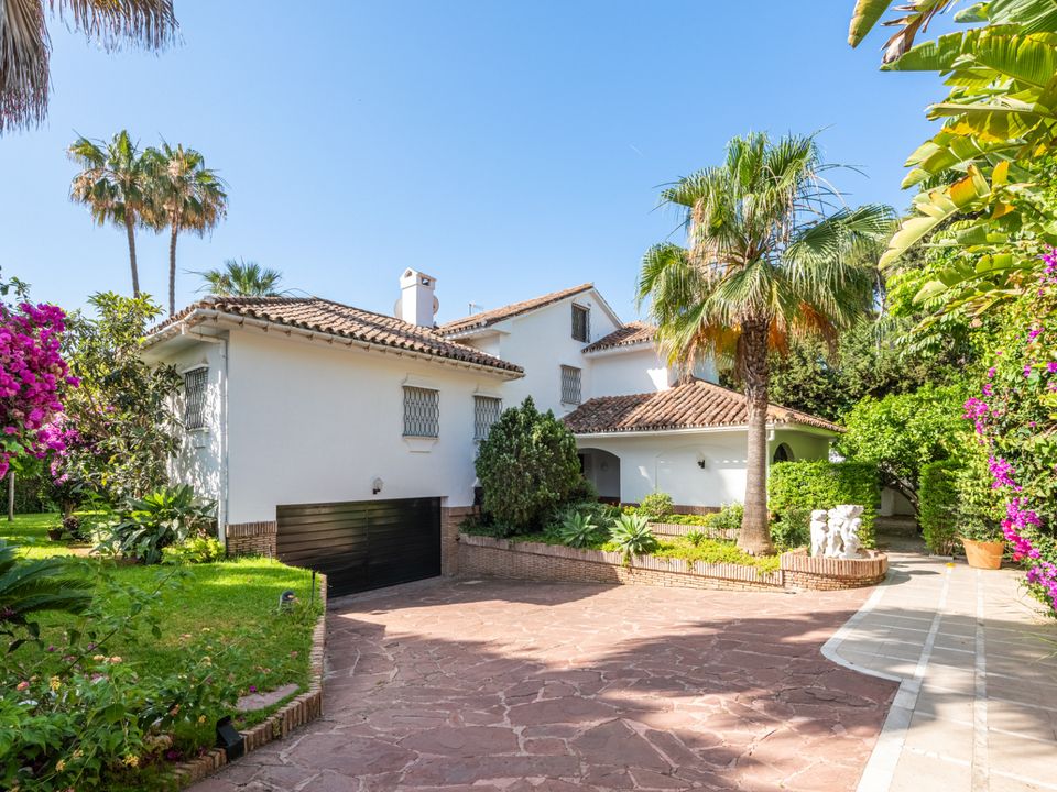 Villa i Marbella, Malaga - foto 1