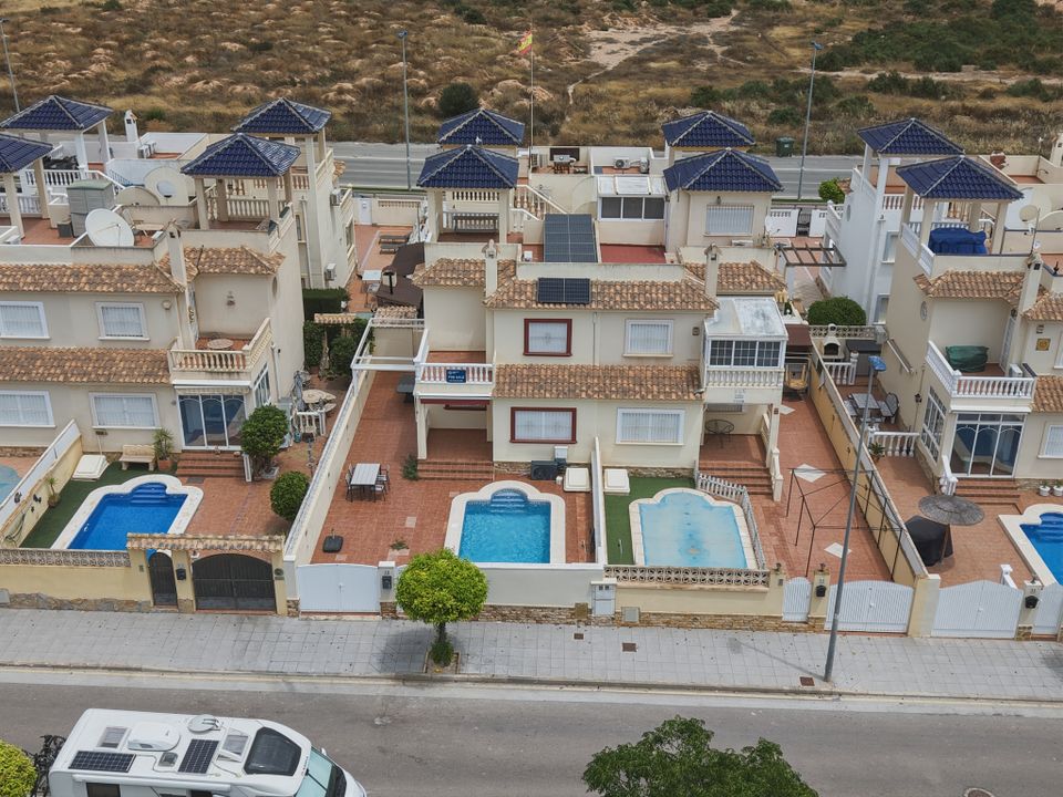 Villa i Torre de la Horadada, Alicante - foto 2