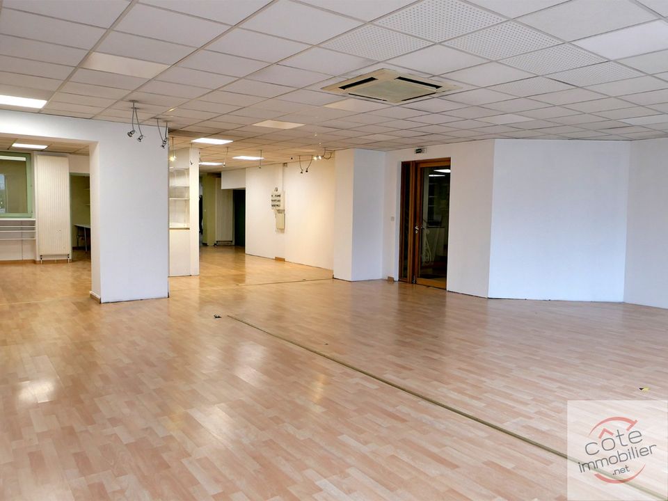 Erhvervsejendom i Stiring-Wendel, Moselle - foto 2