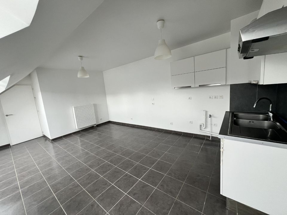 Lejlighed i Saint-Cheron, Essonne - foto 1