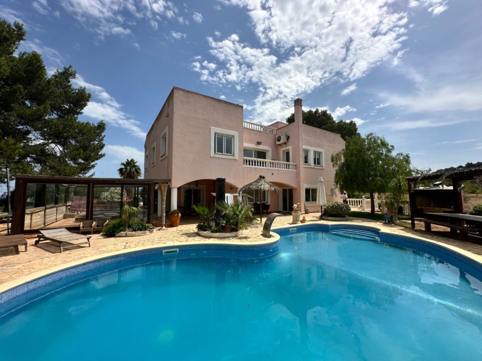 Villa i Sant Josep de sa Talaia, Ibiza - foto 1
