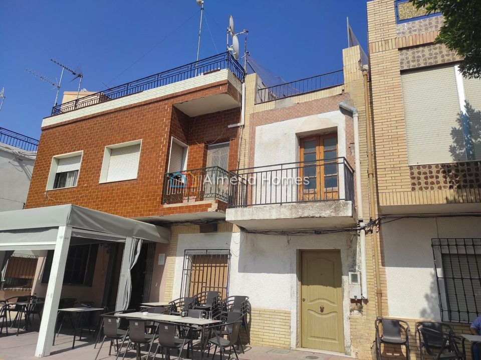 Landsbyhus i Arboleas, Almeria - foto 1