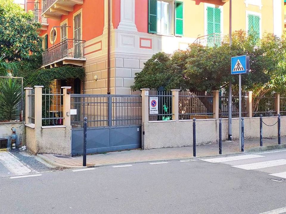 Lejlighed i Albisola Superiore, Savona - foto 3