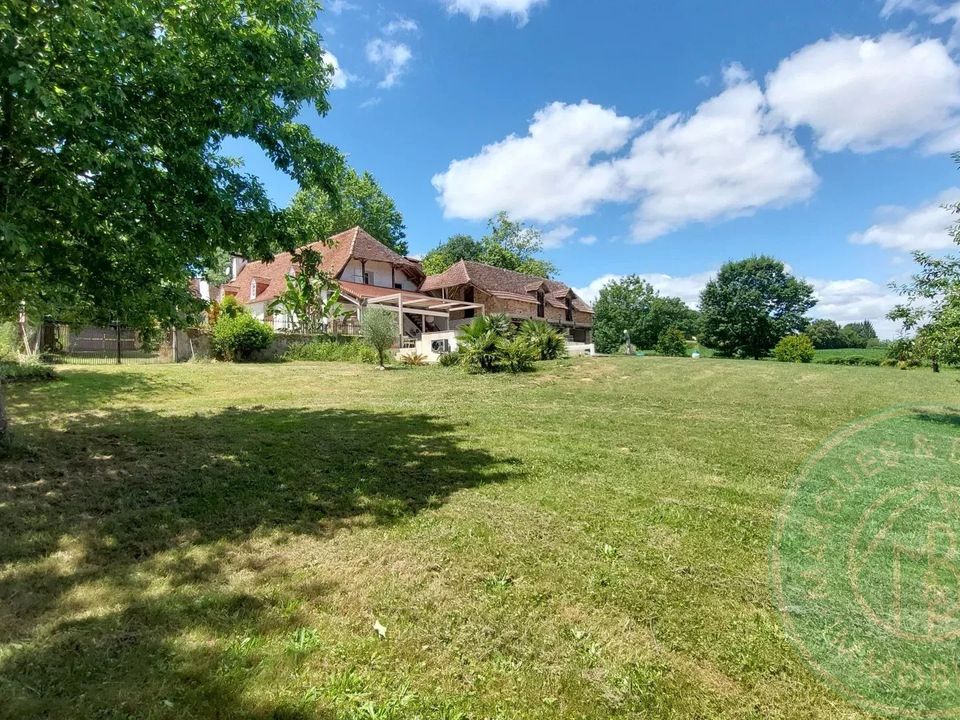 Herregård i Lembeye, Pyrenees-Atlantiques - bilde 1