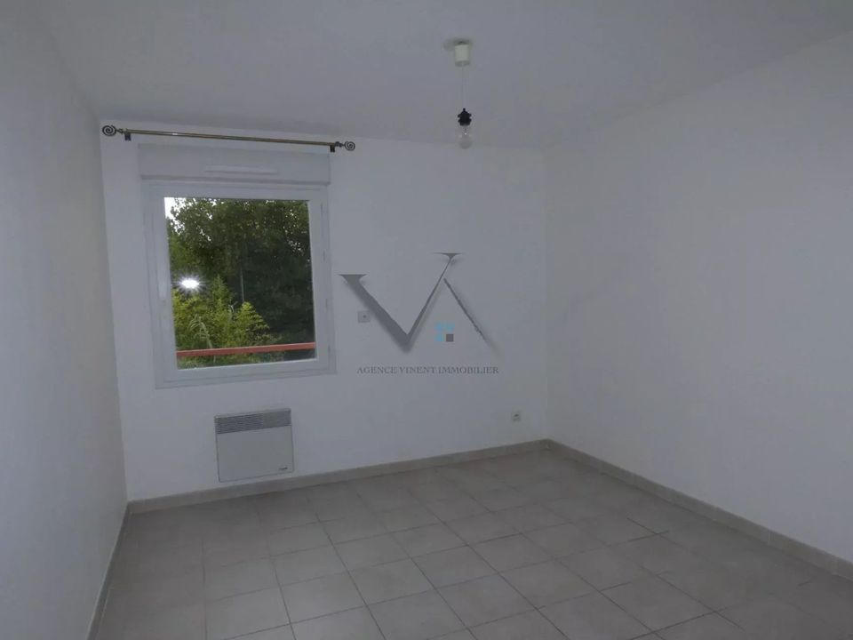 Apartment in Montelimar, Drome - photo 5
