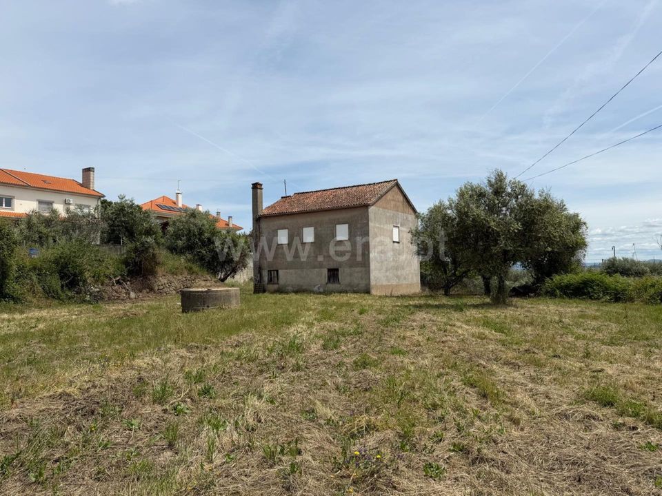 Landejendom i Covilha, Castelo Branco - foto 1