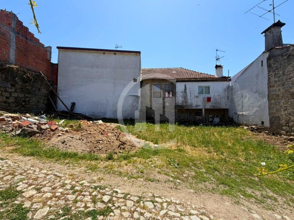 Helårsgrund i Treixedo e Nagozela, Viseu - foto 2