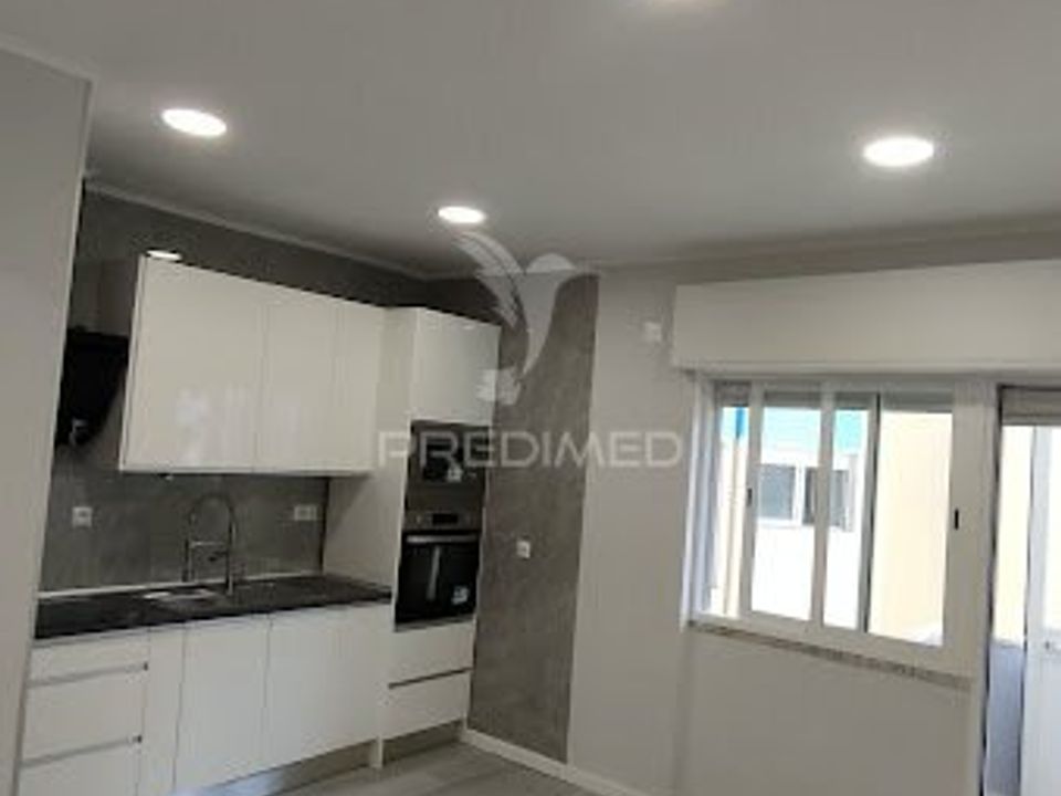 Lejlighed i Amadora, Lisbon - foto 2