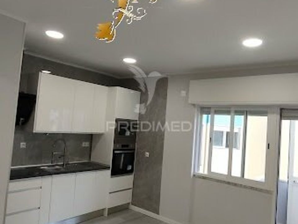 Lejlighed i Amadora, Lisbon - foto 3