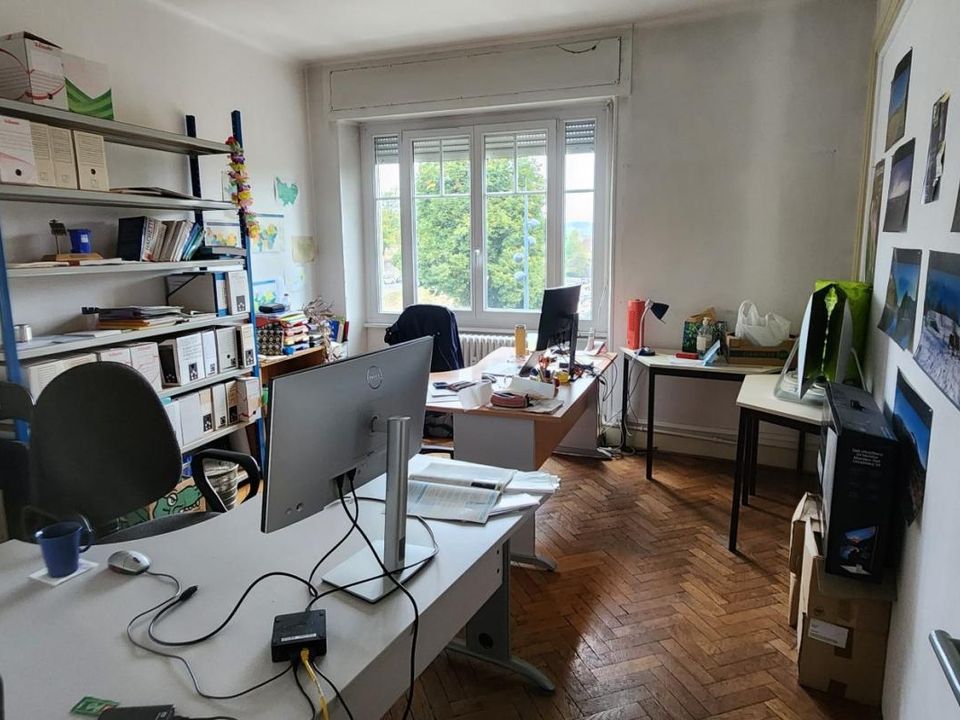 Erhvervsejendom i Besancon, Doubs - foto 1