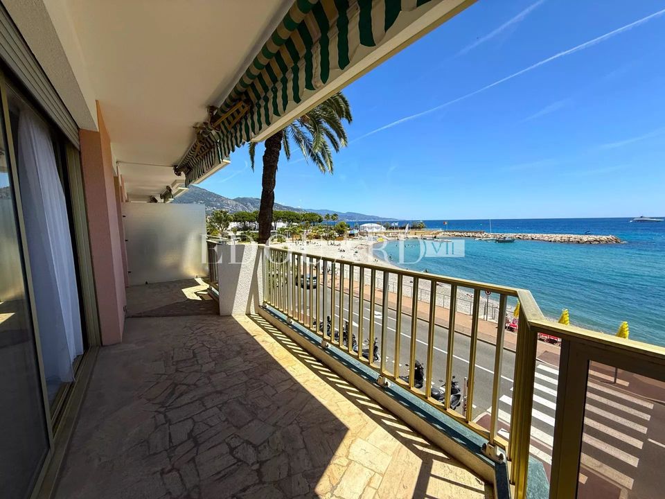 Lejlighed i Roquebrune-Cap-Martin, Alpes-Maritimes - foto 1