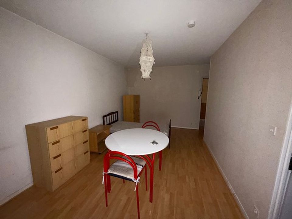 Estudi a Clermont-Ferrand, Puy-de-Dome - foto 3
