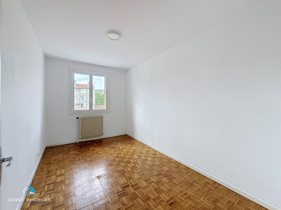 Apartment in Clermont-Ferrand, Puy-de-Dome - photo 3