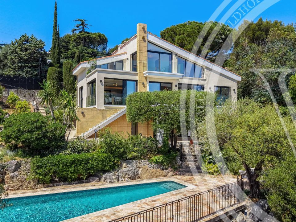 Villa i Roquebrune-Cap-Martin, Alpes-Maritimes - foto 1