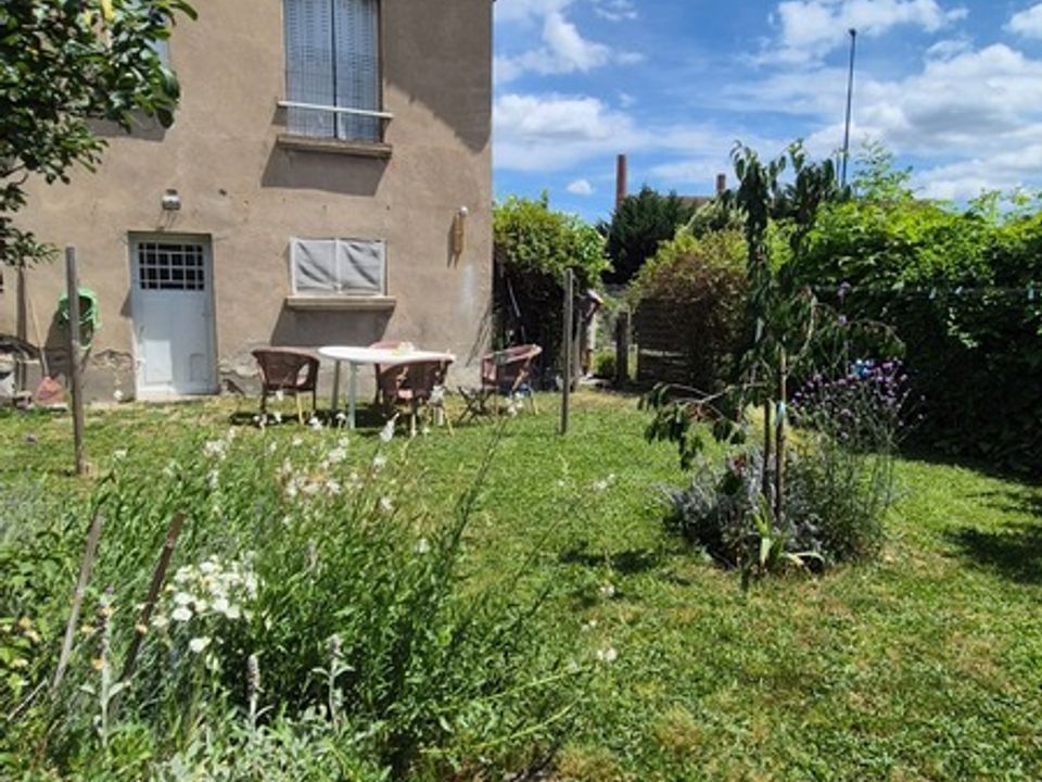 Villa i Clermont-Ferrand, Puy-de-Dome - foto 1