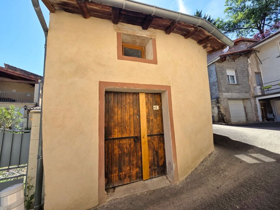 Villa in Saint-Bonnet-lès-Allier, Puy-de-Dome - foto 2