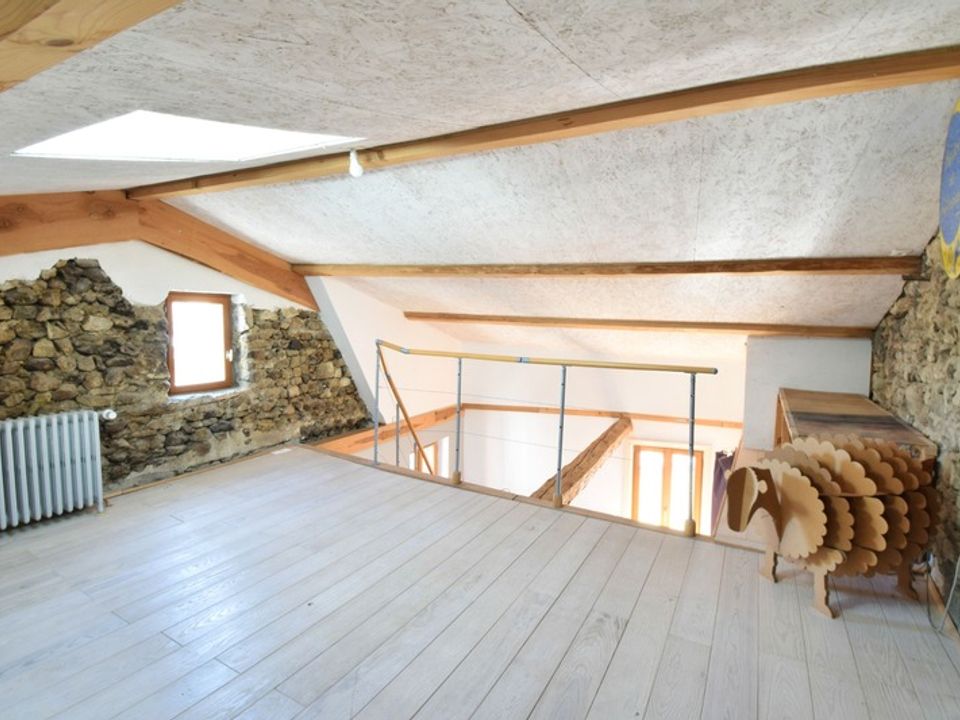 Villa in Saint-Bonnet-lès-Allier, Puy-de-Dome - foto 4