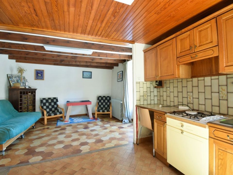 Villa in Saint-Bonnet-lès-Allier, Puy-de-Dome - foto 5