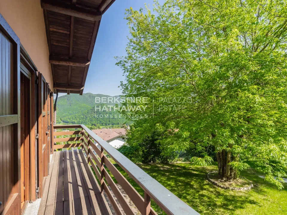 Villa i Alta Valle Intelvi, Como - foto 3
