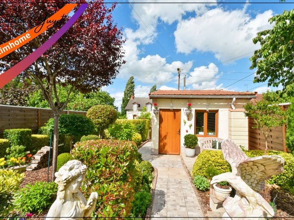 Villa i Noyant-d'Allier, Allier - foto 1
