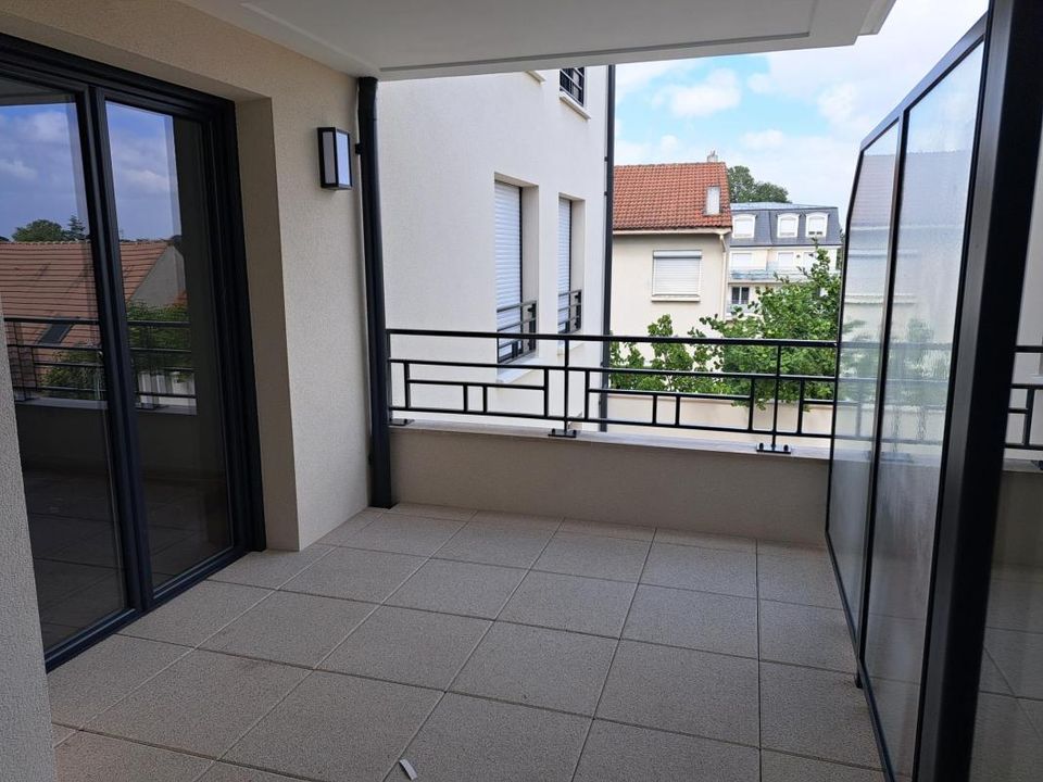Lejlighed i Sainte-Geneviève-des-Bois, Essonne - foto 4