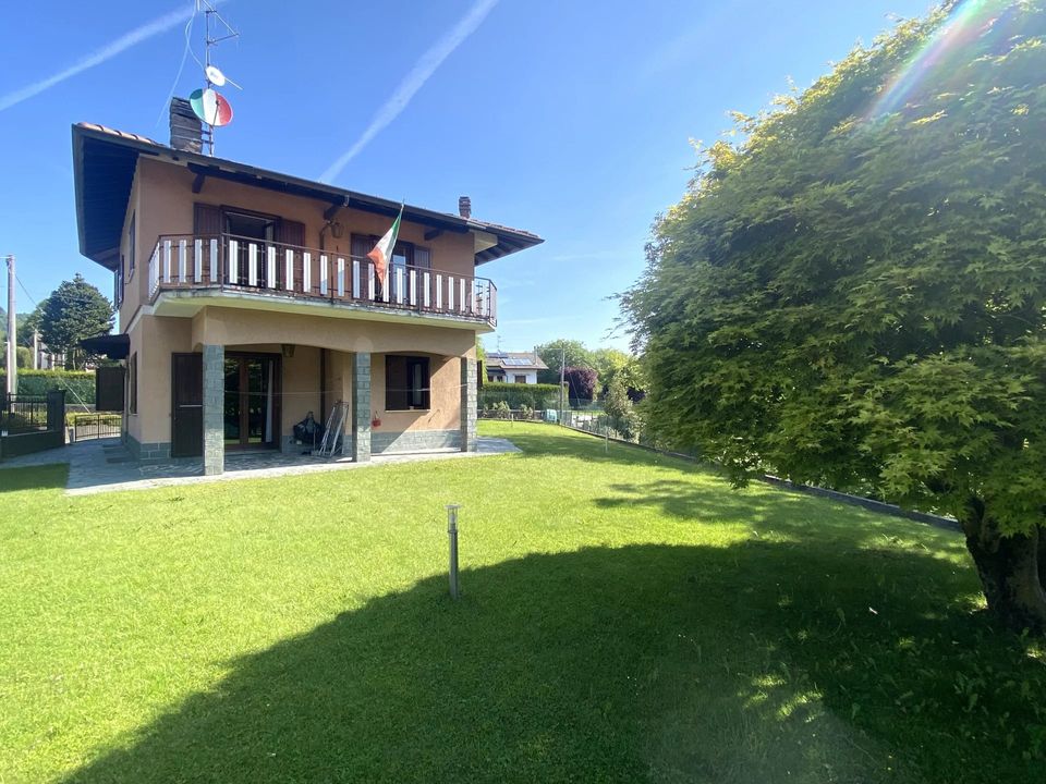 Villa i Alta Valle Intelvi, Como - foto 4